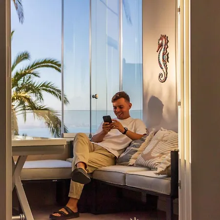 Vistas Al Mediterraneo By Domidai Apartment